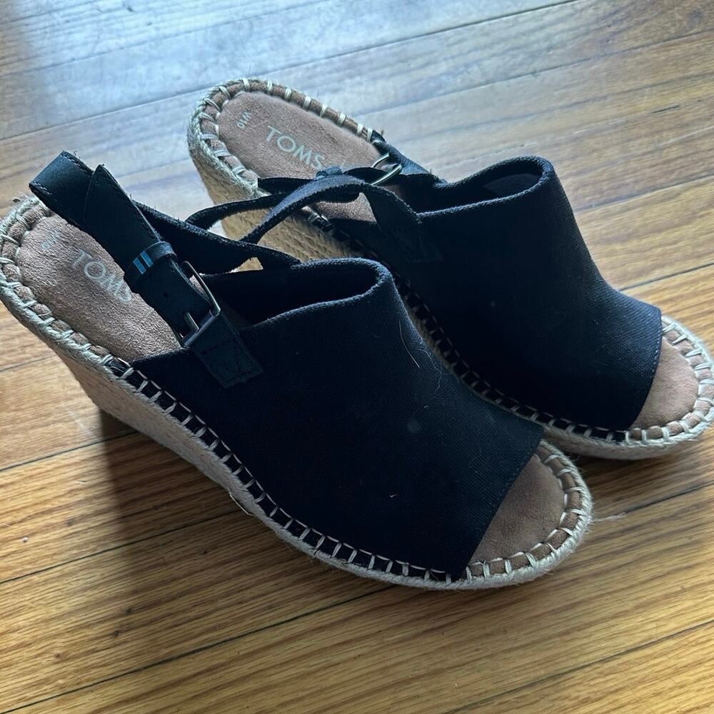 TOMS Monica Wedge Sandals 10 Casual Comfort Boho Summer Platform Style